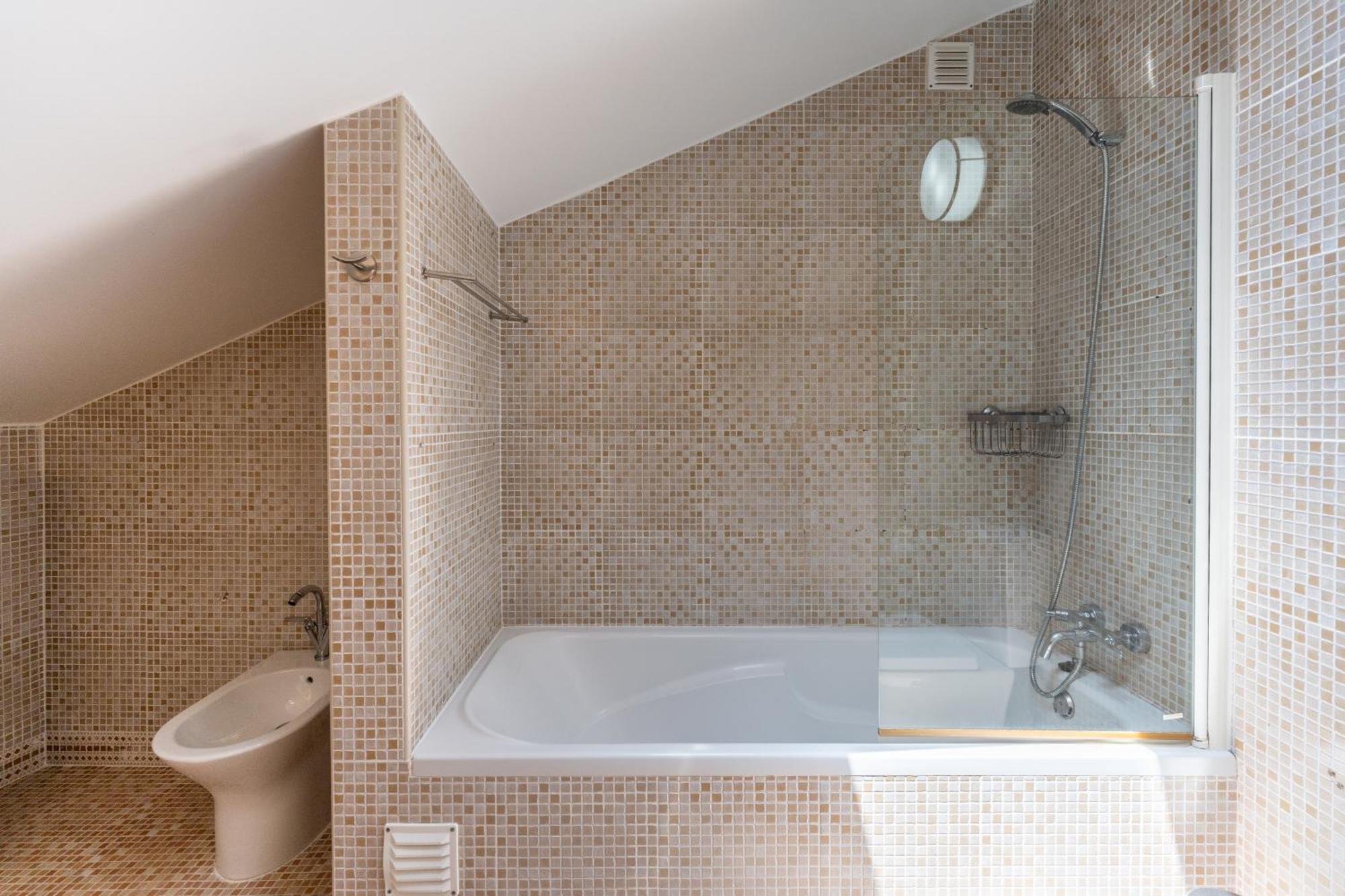 Duplex Center By Blue Door Apartment Портиман Екстериор снимка