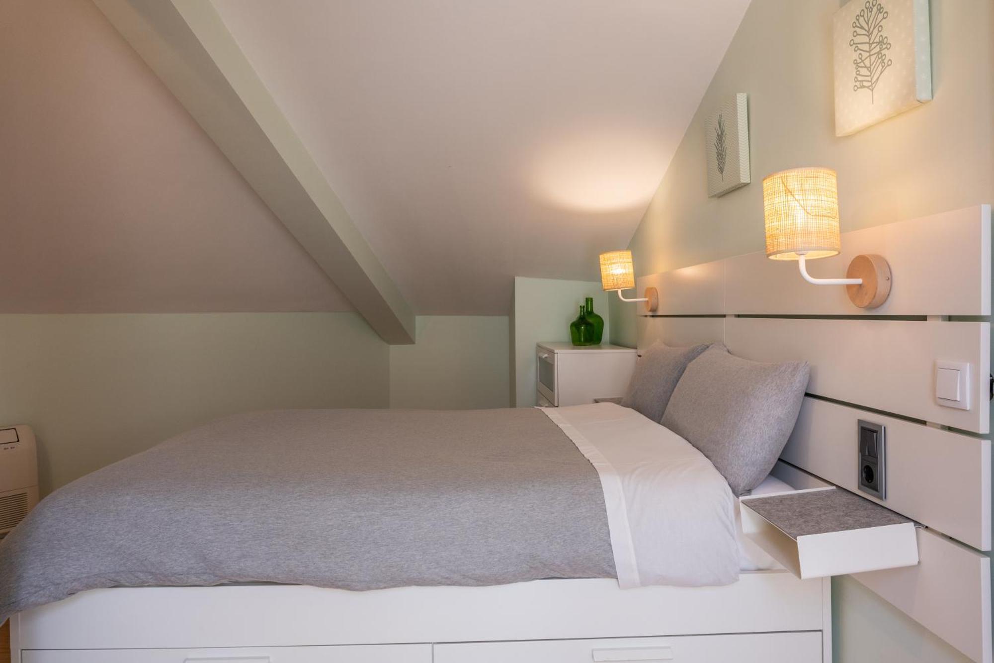 Duplex Center By Blue Door Apartment Портиман Екстериор снимка