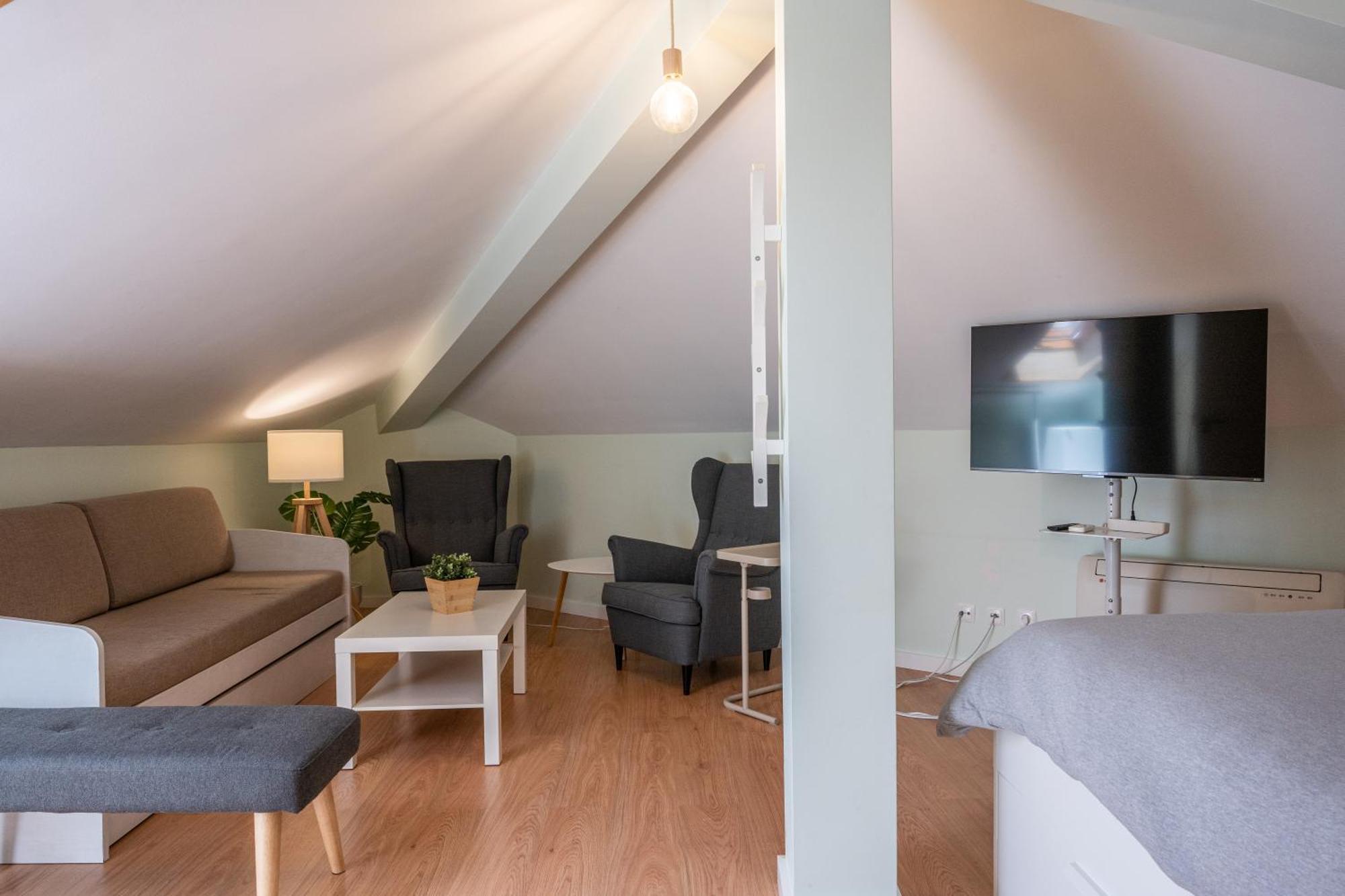 Duplex Center By Blue Door Apartment Портиман Екстериор снимка