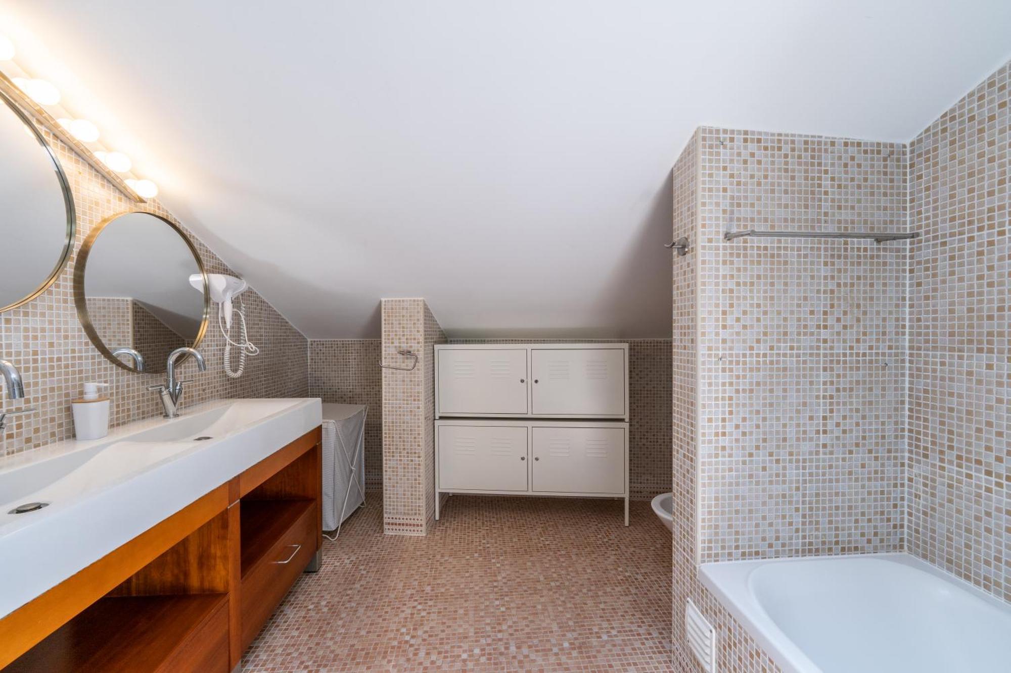 Duplex Center By Blue Door Apartment Портиман Екстериор снимка