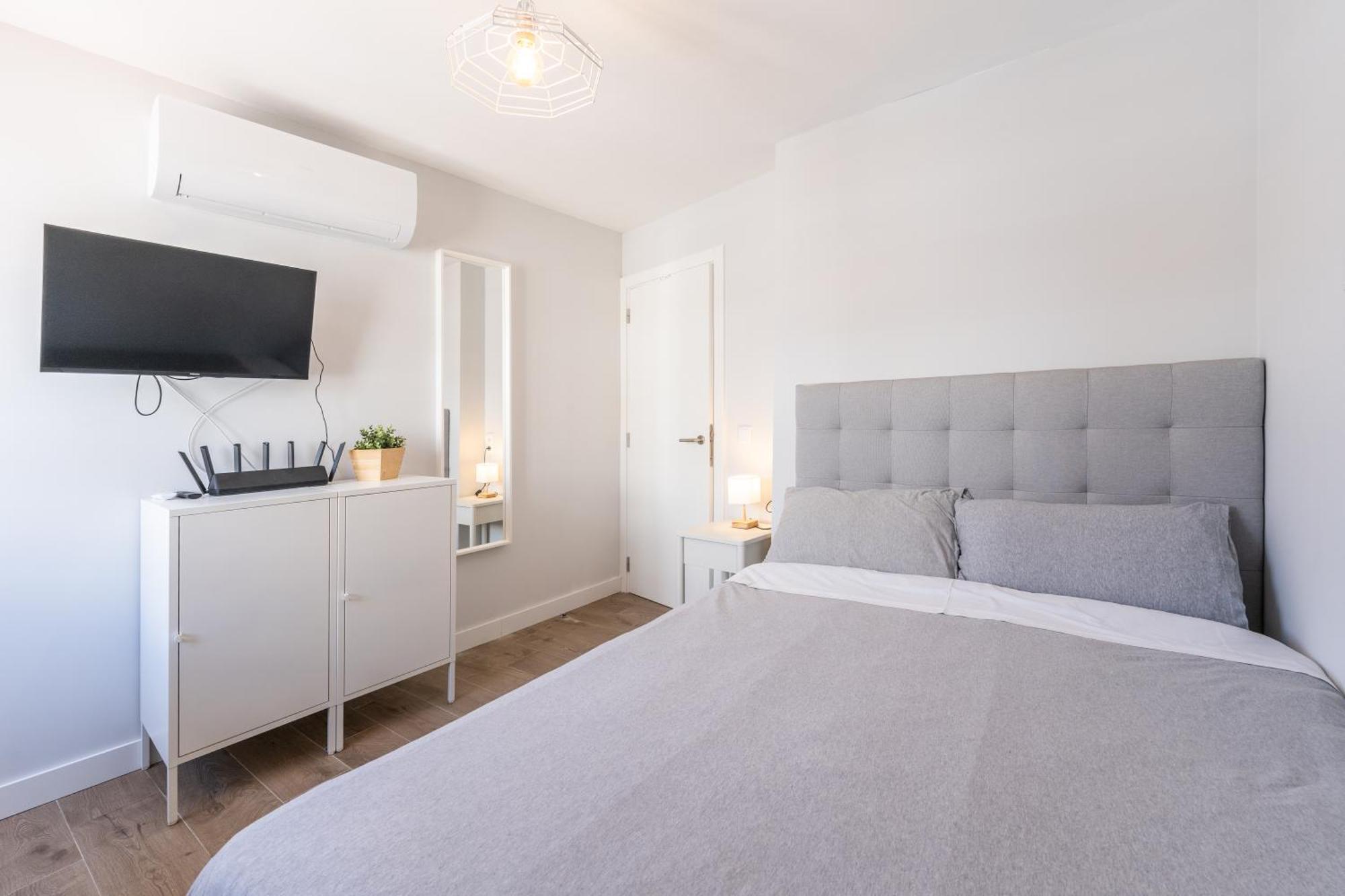 Duplex Center By Blue Door Apartment Портиман Екстериор снимка